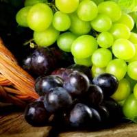 Рецепт: Салаты с виноградом Салат с курицей и белым виноградом