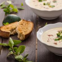 Как приготовить суп из свежих шампиньонов: простые рецепты изысканных первых блюд Вкусный грибной суп шампиньонов рецепт